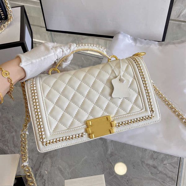cc bag wallets france womens boy handle quilted bags classic medium flap lambskin purse gold metal hardware chain strap crossbody should, Red;black
cc bag wallets france womens boy handle quilted bags classic medium flap lambskin purse gold metal hardware chain strap crossbody should, Red;black