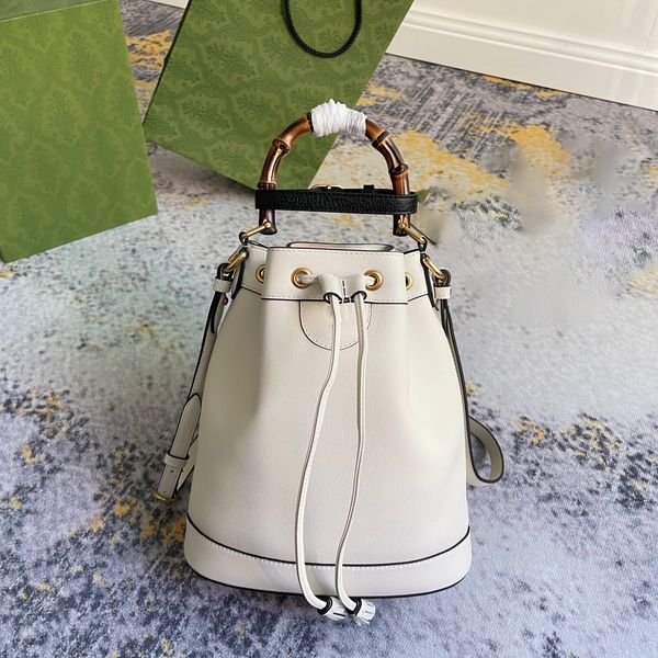 luxurys designers 5a quality ladies 2022 camera bag handbags wallet messenger messengers
luxurys designers 5a quality ladies 2022 camera bag handbags wallet messenger messengers