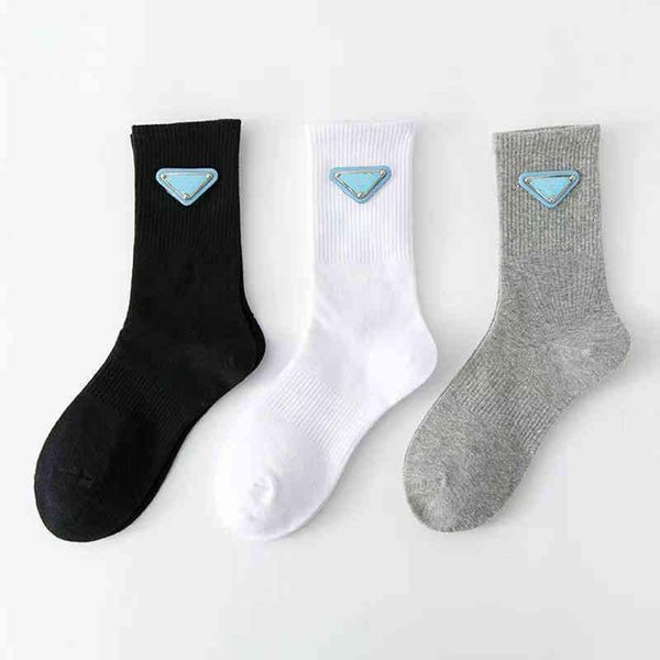 luxury prad classic letter triangle fashion iron standard autumn and winter pure cotton high tube socks 3 pairs 2022 weed elite branded, Black
luxury prad classic letter triangle fashion iron standard autumn and winter pure cotton high tube socks 3 pairs 2022 weed elite branded, Black