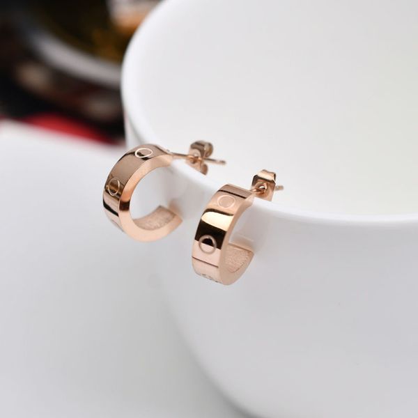 retro stud earings mens luxury jewelry designer earing cjewelers love round classic anniversary ohrringe moissanite ladies geometric diamond, Golden;silver
retro stud earings mens luxury jewelry designer earing cjewelers love round classic anniversary ohrringe moissanite ladies geometric diamond, Golden;silver