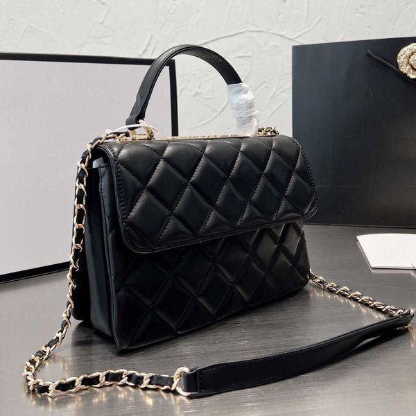 cc bag wallets 22ss womens trendy totes bags lambskin classic diamond quilted sequined chain handle crossbody shoulder bag designer luxury m, Red;black
cc bag wallets 22ss womens trendy totes bags lambskin classic diamond quilted sequined chain handle crossbody shoulder bag designer luxury m, Red;black