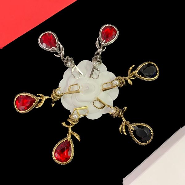 rebellious punk style women diamonds spider dangle earrings skull black gemstone pendant ladies earring studs me2 --05 designer jewelry gift, Silver
rebellious punk style women diamonds spider dangle earrings skull black gemstone pendant ladies earring studs me2 --05 designer jewelry gift, Silver