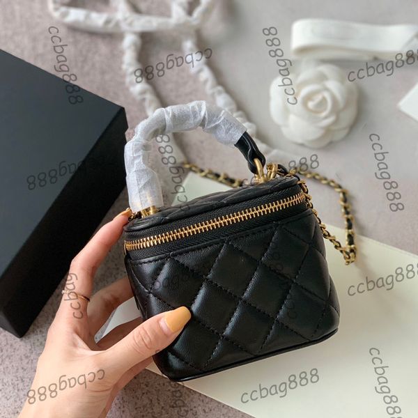 womens designer handle totes vanity box bags classic mini antique gold metal hardware matelasse chain crossbody shoulder cosmetic case handb
womens designer handle totes vanity box bags classic mini antique gold metal hardware matelasse chain crossbody shoulder cosmetic case handb