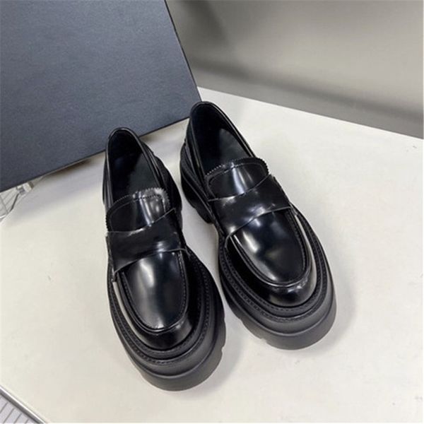 new autumn and winter loafers fashionable heightening show thinness casual shoes size 35-40, Black
new autumn and winter loafers fashionable heightening show thinness casual shoes size 35-40, Black