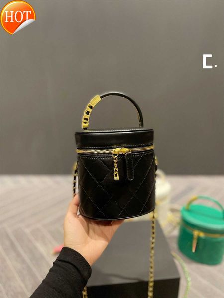 women's luxury designer handbags 2023 new fashion retro oval bucket bag texture gold shoulder chain everything portable shoulder bags f
women's luxury designer handbags 2023 new fashion retro oval bucket bag texture gold shoulder chain everything portable shoulder bags f