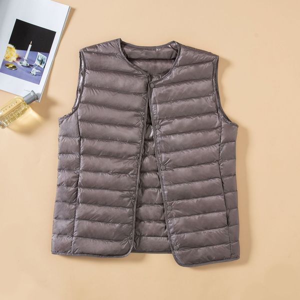 mens down parkas bang spring couples vneck mans ultra light down vest zipper waistcoat warm liner vest portable 221207, Black
mens down parkas bang spring couples vneck mans ultra light down vest zipper waistcoat warm liner vest portable 221207, Black