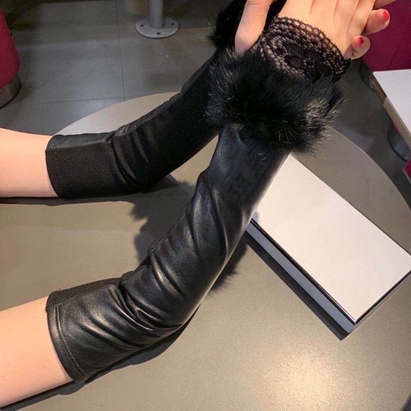 designer long gloves leather arm warmth glove ladies sheepskin rabbit fur winter mitten for women official replica counter quality european, Blue;gray
designer long gloves leather arm warmth glove ladies sheepskin rabbit fur winter mitten for women official replica counter quality european, Blue;gray