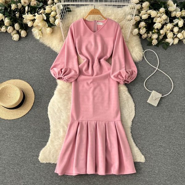 casual dresses v neck puff long sleeve solid color hip package robe femme ruffles slim mermaid velvet vestiges elegant, Black;gray
casual dresses v neck puff long sleeve solid color hip package robe femme ruffles slim mermaid velvet vestiges elegant, Black;gray