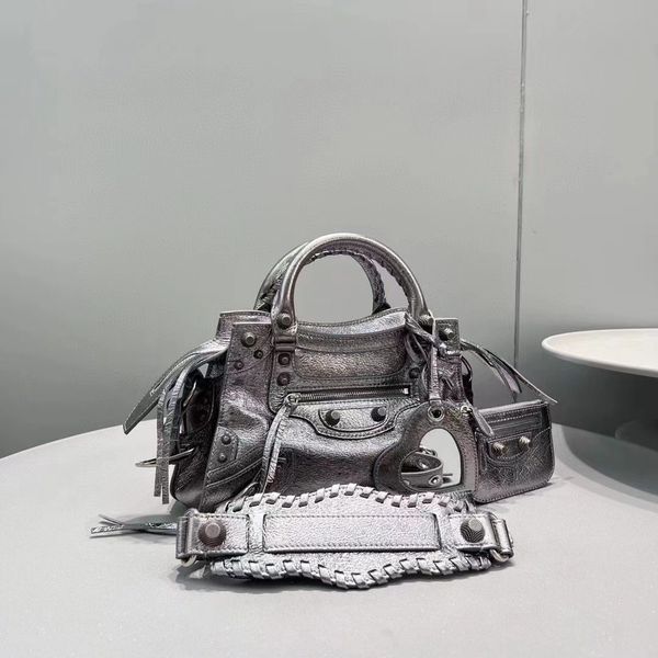 famous brand neocagole rivet shoulder bag luxury designer bags for women trendy street ladies 3-in-1 handbag purse oblique span locomotive f
famous brand neocagole rivet shoulder bag luxury designer bags for women trendy street ladies 3-in-1 handbag purse oblique span locomotive f