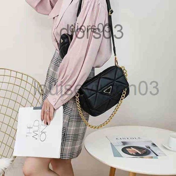 designer prad messenger bag handbag man woman lovers chain single casual fashion luxurious versatile small square pu shoulder bag
designer prad messenger bag handbag man woman lovers chain single casual fashion luxurious versatile small square pu shoulder bag