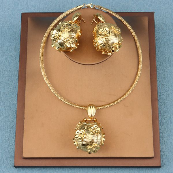wedding jewelry sets dubai gold color for women necklace and earring fashion party luxury quality bridal gift 221207, Slivery;golden
wedding jewelry sets dubai gold color for women necklace and earring fashion party luxury quality bridal gift 221207, Slivery;golden