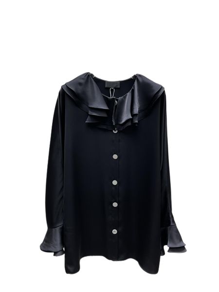 2023 early spring latest series holiday collection embroidery pleated dress, Black;gray
2023 early spring latest series holiday collection embroidery pleated dress, Black;gray