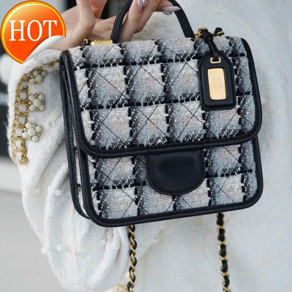 women's luxury designer shoulder bags 2023 the latest casual fashion three-dimensional handbags portable single shoulders cross-body ba
women's luxury designer shoulder bags 2023 the latest casual fashion three-dimensional handbags portable single shoulders cross-body ba