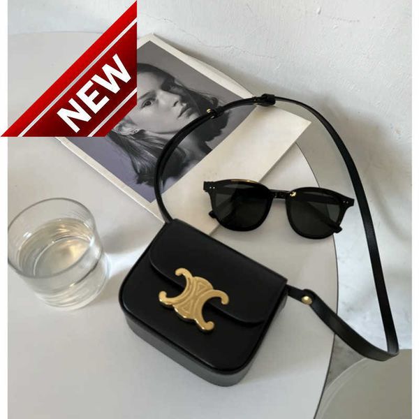 women's designer bags 2023 new fashion mini arc de triomphe leather women's bag messenger single shoulder change mouth red envelop
women's designer bags 2023 new fashion mini arc de triomphe leather women's bag messenger single shoulder change mouth red envelop