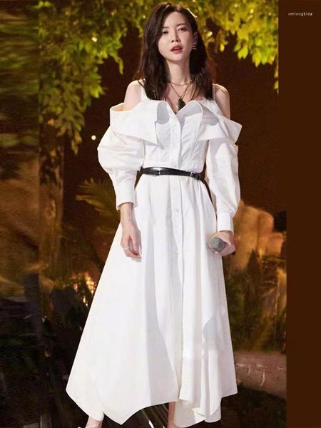 casual dresses designers shoulder-leaking lapel single-breasted fishbone high waist dress ladies autumn fashion irregular skirt, Black;gray
casual dresses designers shoulder-leaking lapel single-breasted fishbone high waist dress ladies autumn fashion irregular skirt, Black;gray