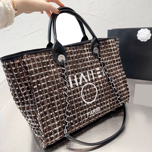 womnes designer tweed beach shopping bags deauville clutch with chain handle totes silver metal hardware matelasse crossbody shoulder large
womnes designer tweed beach shopping bags deauville clutch with chain handle totes silver metal hardware matelasse crossbody shoulder large