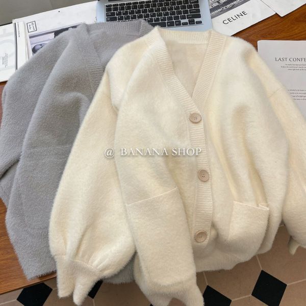 women s knits tees knitted solid cardigan vintage korean autumn winter clothes long sleeve v neck lingge loose coat black sweaters 221206, White
women s knits tees knitted solid cardigan vintage korean autumn winter clothes long sleeve v neck lingge loose coat black sweaters 221206, White