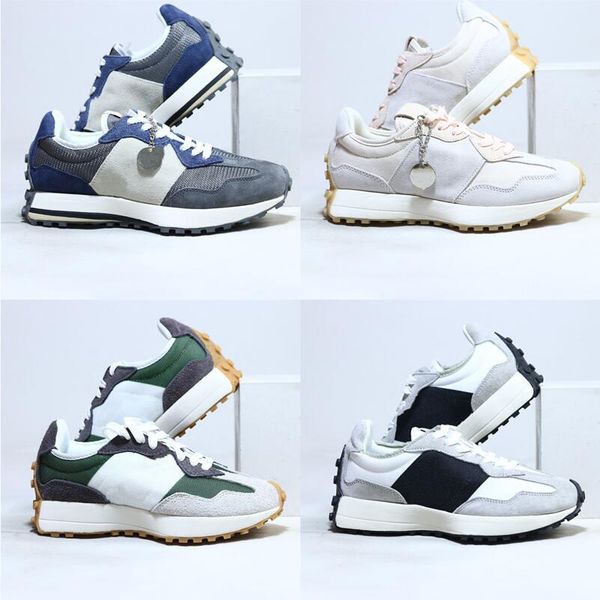 archive pack-castlerock 327 running shoes grey white sneaker oak leaf green nylon vamp sea salt
archive pack-castlerock 327 running shoes grey white sneaker oak leaf green nylon vamp sea salt