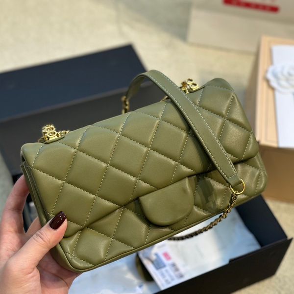 french womnes classic mood flap quilted rectangular bags lambskin/denim 7 colors gold metal hardware matelasse chain crossbody shoulder turn
french womnes classic mood flap quilted rectangular bags lambskin/denim 7 colors gold metal hardware matelasse chain crossbody shoulder turn