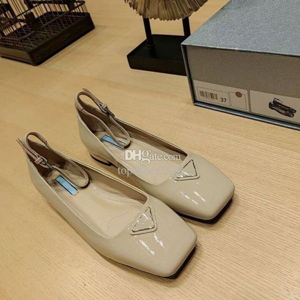 2022 new fashion lacquer leather strap back formal shoes pump fisherman sandals series slippers sandals dance surface size 35-42, Black
2022 new fashion lacquer leather strap back formal shoes pump fisherman sandals series slippers sandals dance surface size 35-42, Black