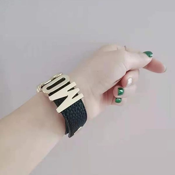 bangle fashion pu simple alloy steel geometry men and women fashion bracelet hiphop exaggerated metal decoration 221206, Black
bangle fashion pu simple alloy steel geometry men and women fashion bracelet hiphop exaggerated metal decoration 221206, Black