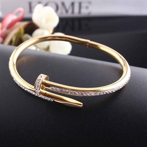 titanium steel bangle valentine's day bracelet 1 line full diamond cuff women 5 8cm fashion jewelry for lover gift no box301p, Black
titanium steel bangle valentine's day bracelet 1 line full diamond cuff women 5 8cm fashion jewelry for lover gift no box301p, Black