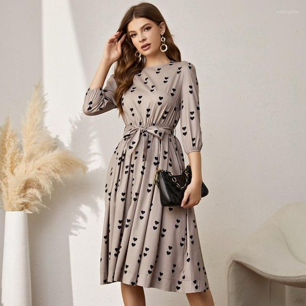 casual dresses 2022 autumn ladies heart-shaped printed puff sleeves lace-up women's dress elegant fashion trend a-band, Black;gray
casual dresses 2022 autumn ladies heart-shaped printed puff sleeves lace-up women's dress elegant fashion trend a-band, Black;gray