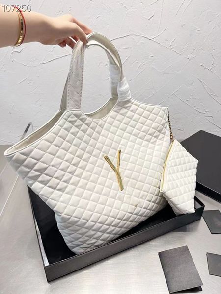 7a designer tote bag icare maxi shopping bags in quilted lambskin leather large capacity shoulder diamond with chain coin wallet shopper han
7a designer tote bag icare maxi shopping bags in quilted lambskin leather large capacity shoulder diamond with chain coin wallet shopper han