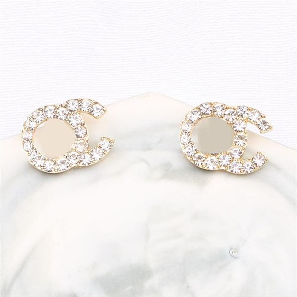 cute 18k gold plated luxury brand designers letters stud clip chain geometric famous women 925 silver crystal rhinestone pearl ear3049, Golden;silver
cute 18k gold plated luxury brand designers letters stud clip chain geometric famous women 925 silver crystal rhinestone pearl ear3049, Golden;silver