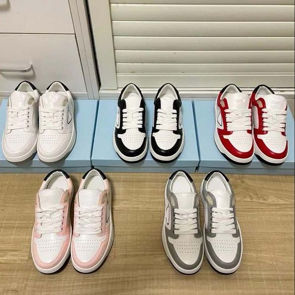 casual shoes woman sports designer sneaker trainers lady sneakers leather lace up size 35-40 with box, Black
casual shoes woman sports designer sneaker trainers lady sneakers leather lace up size 35-40 with box, Black