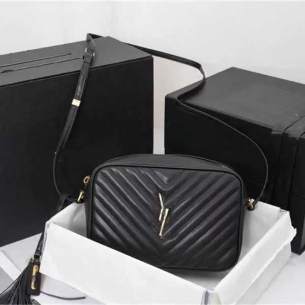 designer bags lou camera bag in quilted leather luxury handbags featuring an adjustable leather strap shoulder bag crossbody bas women stora
designer bags lou camera bag in quilted leather luxury handbags featuring an adjustable leather strap shoulder bag crossbody bas women stora