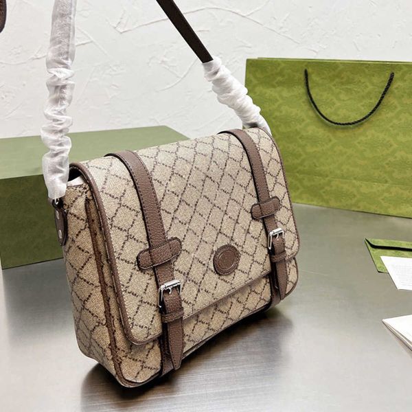 shoulder bags messenger postman handbag purse canvas classic letter print genuine leather designer man crossbody
shoulder bags messenger postman handbag purse canvas classic letter print genuine leather designer man crossbody