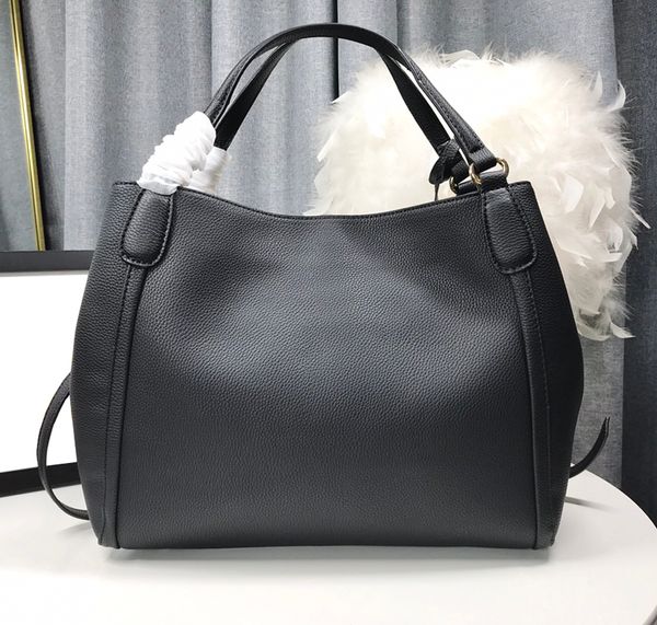 designer women totes bags genuine sheepskin woman casual bag designers all-match handbag solid color handbag
designer women totes bags genuine sheepskin woman casual bag designers all-match handbag solid color handbag