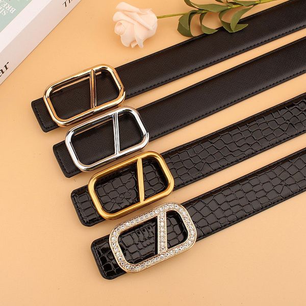 luxury designer mens belts gold silver pin buckle belt for men and women designers classic solid color belt 4 colors width 3.3 cm size 100-1, Black;brown
luxury designer mens belts gold silver pin buckle belt for men and women designers classic solid color belt 4 colors width 3.3 cm size 100-1, Black;brown