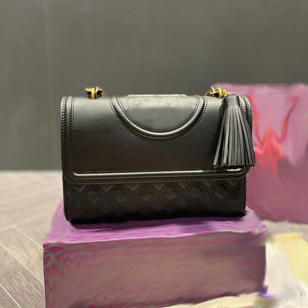 designer luxury women the tote bag fashion versatile handbags shoulder crossbody bags purse tories totes large capacity saddle wallets 7a 6k
designer luxury women the tote bag fashion versatile handbags shoulder crossbody bags purse tories totes large capacity saddle wallets 7a 6k