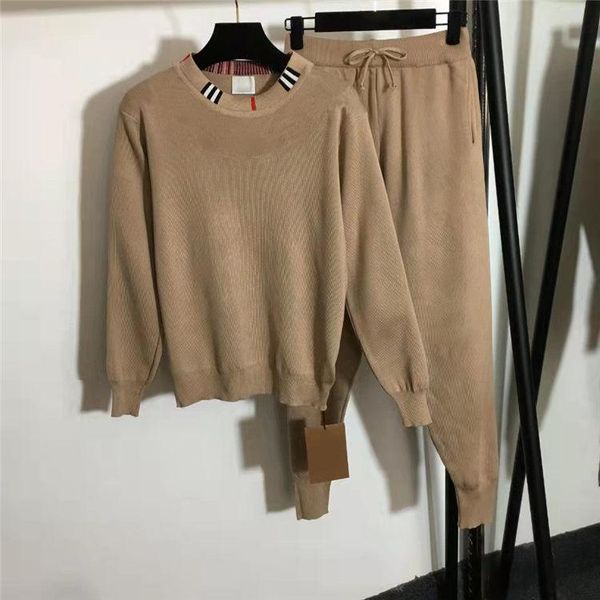 2023 new women's tracksuits sweaters western style age reducing fashion net red jacquard two piece knitting suit european, Gray
2023 new women's tracksuits sweaters western style age reducing fashion net red jacquard two piece knitting suit european, Gray
