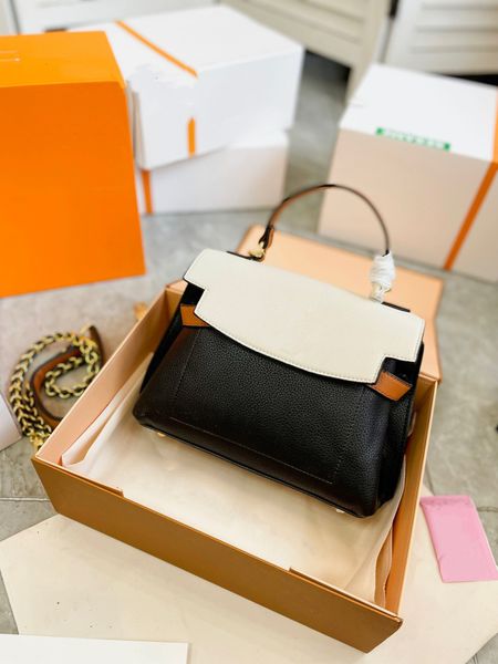 designer luxury women the tote bag fashion versatile handbags shoulder crossbody bags purse tories totes large capacity saddle wallets 7a st
designer luxury women the tote bag fashion versatile handbags shoulder crossbody bags purse tories totes large capacity saddle wallets 7a st