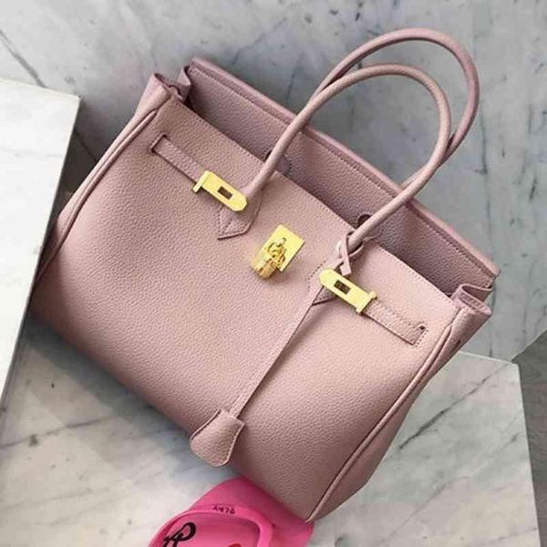 2022 new fashion designer leather bag luxury handbags handbags 30 same platinum bag model fashion handbag red one shoulder cross carrier qua
2022 new fashion designer leather bag luxury handbags handbags 30 same platinum bag model fashion handbag red one shoulder cross carrier qua