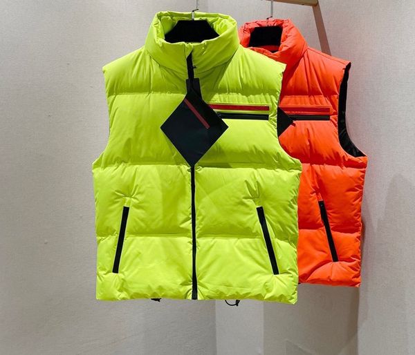 new pattern designer brand down vests highquality windproof material fashion zipper pocket splicing design luxury warmth vest for men, Black;white
new pattern designer brand down vests highquality windproof material fashion zipper pocket splicing design luxury warmth vest for men, Black;white