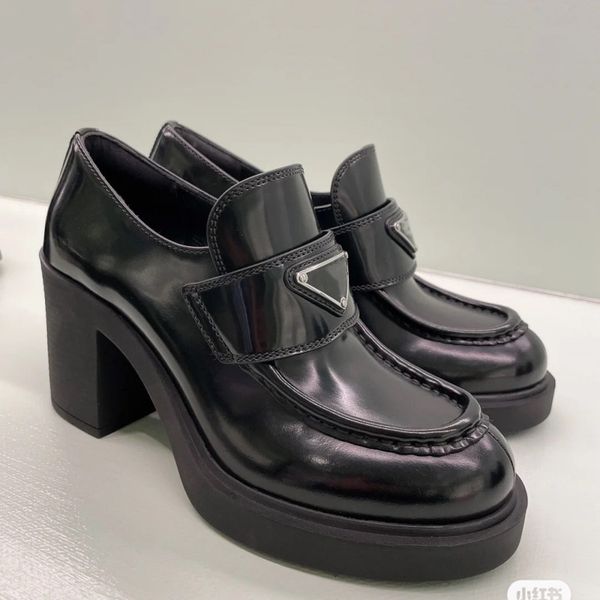 2023 spring shoes women vtg classic black patent leather block high heel sport loafer pumps chunky heels platform lace up slip on ankle boot
2023 spring shoes women vtg classic black patent leather block high heel sport loafer pumps chunky heels platform lace up slip on ankle boot