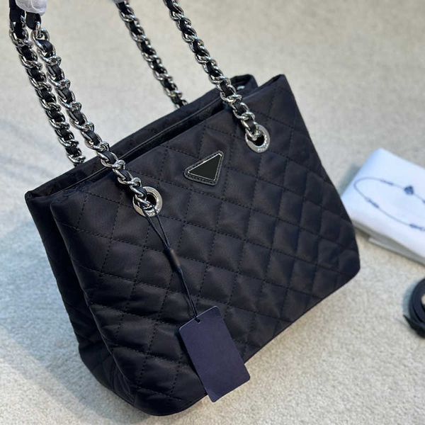 nylon small square pouch tote bag totes classic p triangle logo purse handbag womens designer bag underarm shopper bags designers purse wall
nylon small square pouch tote bag totes classic p triangle logo purse handbag womens designer bag underarm shopper bags designers purse wall