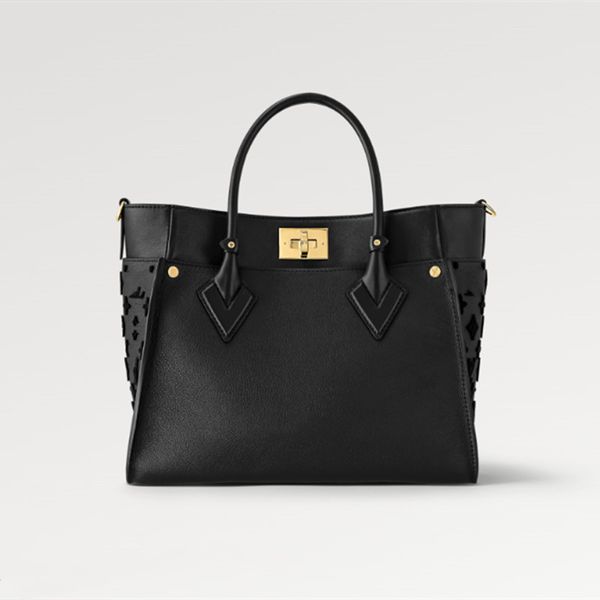 new explosion women's bags on my side mm m53826 everyday bag perfect handbag calf leather grained nappa softy a4 pack cross black calfs
new explosion women's bags on my side mm m53826 everyday bag perfect handbag calf leather grained nappa softy a4 pack cross black calfs