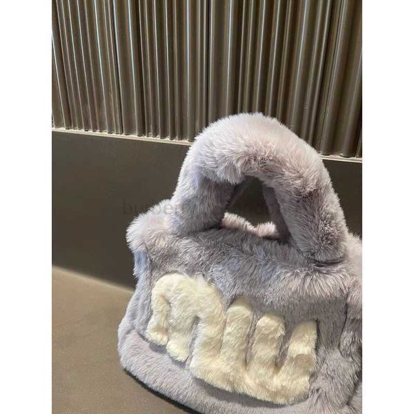 designer bag miu mimius miu cloud little sheepskin pleated pillow underarm one shoulder crossbody handbag female classic mu hairy bags 0tno
designer bag miu mimius miu cloud little sheepskin pleated pillow underarm one shoulder crossbody handbag female classic mu hairy bags 0tno