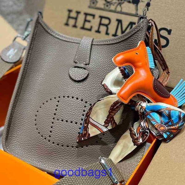 bag herme handbag crossbody evelynes women bautot layer cowhide litchi pattern single shoulder trend versatile commuter messenger
bag herme handbag crossbody evelynes women bautot layer cowhide litchi pattern single shoulder trend versatile commuter messenger