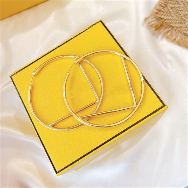 fashion desinger earrings fashion gold hoop ear rings lady women party earring new wedding lovers gift engagement jewelry for bride wholesal, Golden;silver
fashion desinger earrings fashion gold hoop ear rings lady women party earring new wedding lovers gift engagement jewelry for bride wholesal, Golden;silver