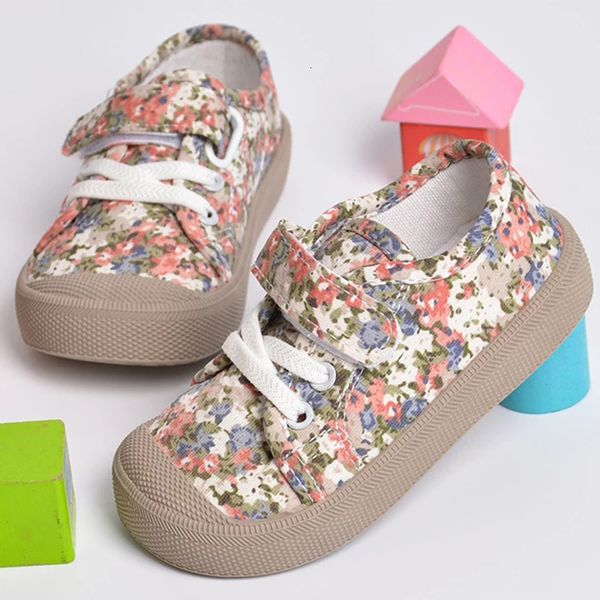 sneakers girls floral kids flower casual shoes hook loop canvas flats soft sole spring cute for 221207, Black;red
sneakers girls floral kids flower casual shoes hook loop canvas flats soft sole spring cute for 221207, Black;red