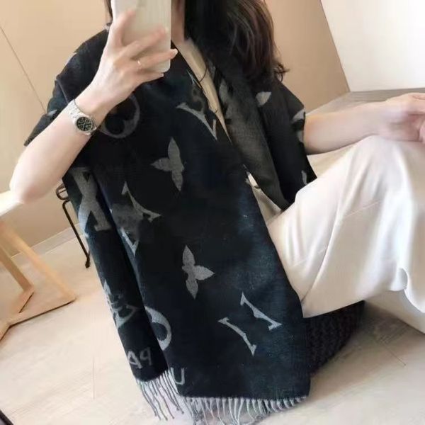 2023 new luxury v scarf cashmere thick shawl women long winter wram pashmina wraps hijab with tassel bufanda foulard 2023, Blue;gray
2023 new luxury v scarf cashmere thick shawl women long winter wram pashmina wraps hijab with tassel bufanda foulard 2023, Blue;gray