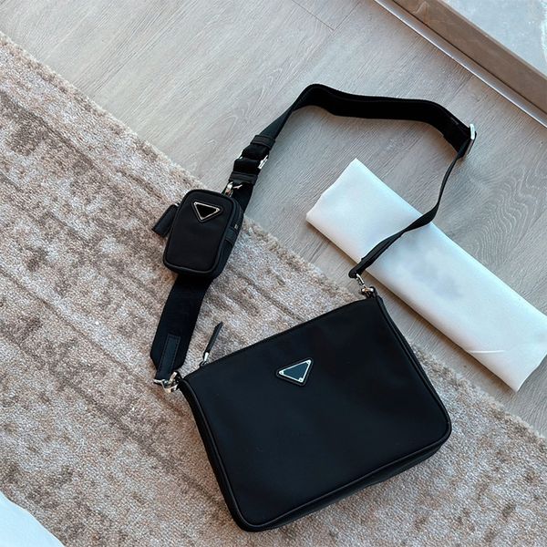 women luxurys designers bags handbag women handbags lady messenger fashion shoulder bag luxury crossbody tote
women luxurys designers bags handbag women handbags lady messenger fashion shoulder bag luxury crossbody tote