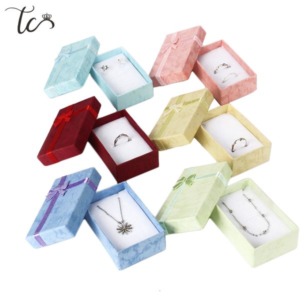 jewelry boxes ring necklace paper trinket organizer earring storage small accessories container 221208, Black;white
jewelry boxes ring necklace paper trinket organizer earring storage small accessories container 221208, Black;white