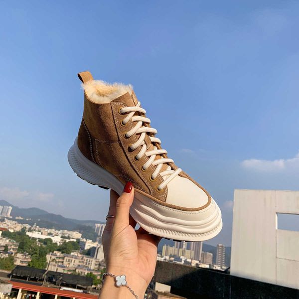 casual dress shoes thick soled fur integrated snow for women 2022 new winter women's leather wool short boots high cotton shoes, Black
casual dress shoes thick soled fur integrated snow for women 2022 new winter women's leather wool short boots high cotton shoes, Black